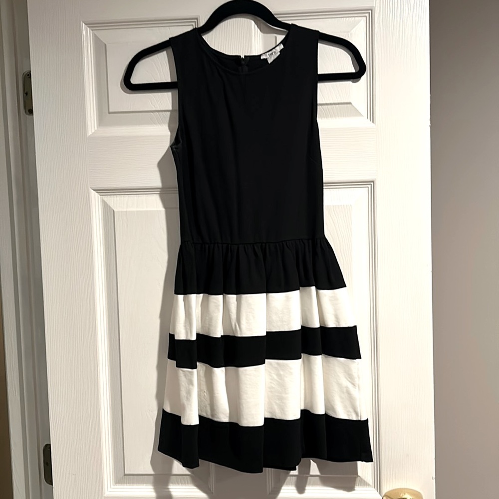 Size medium black and white dress